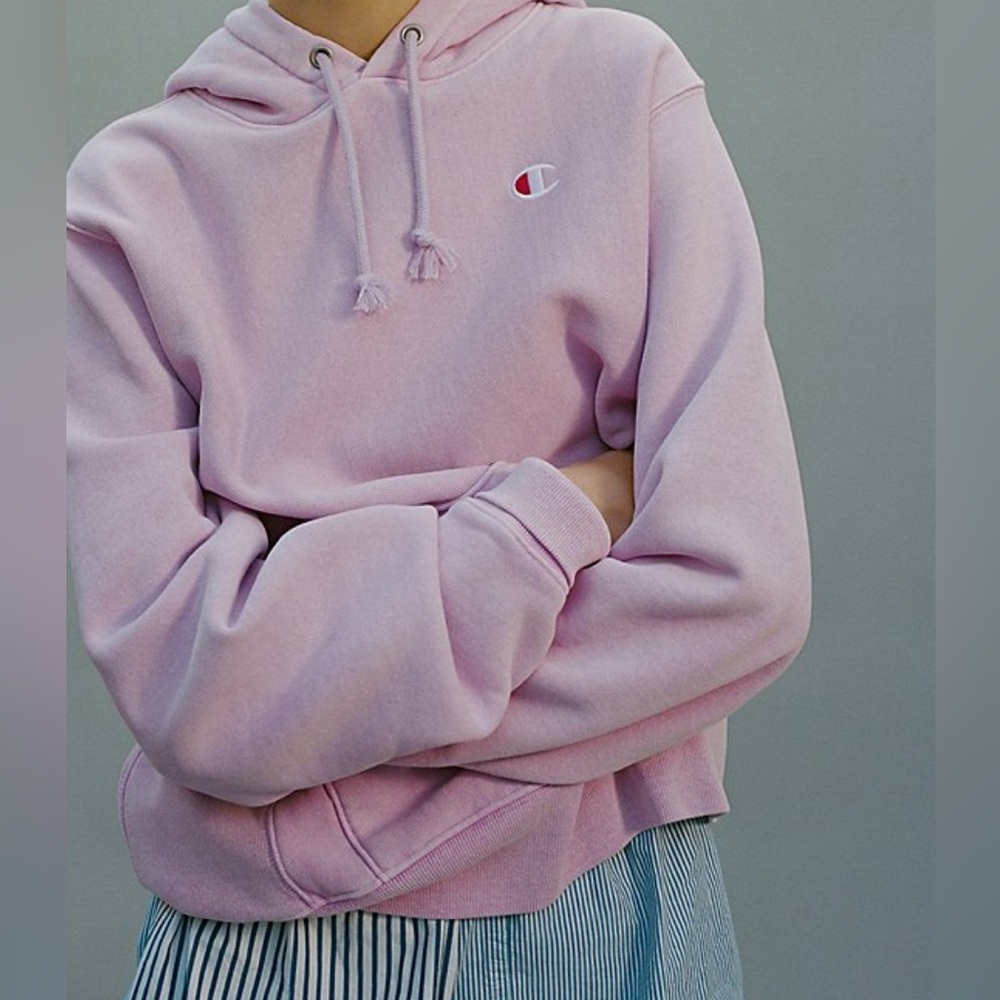 NWT - Champion UO Exclusive Classic C Patch Hoodie Sweatshirt